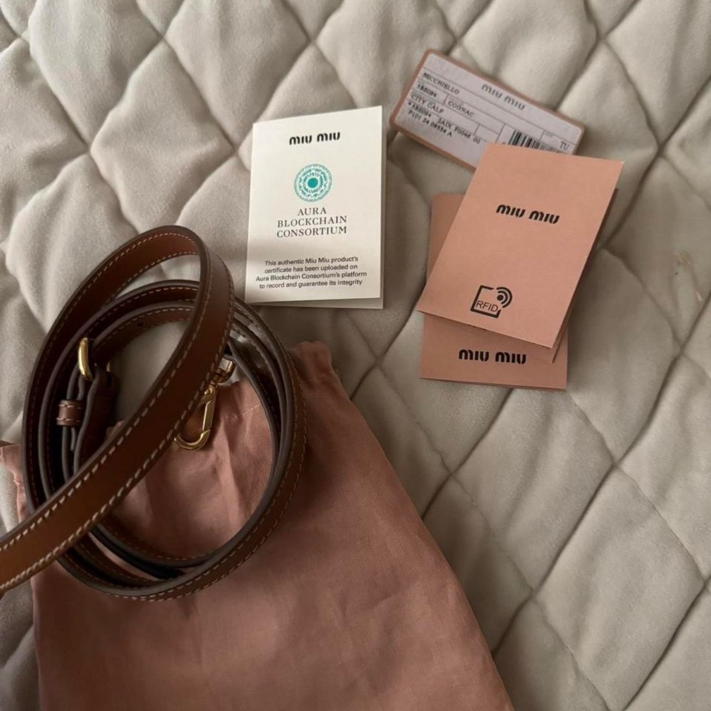 Miu Miu Tan Leather Women’s Bucket Bag - Picture 3 of 6